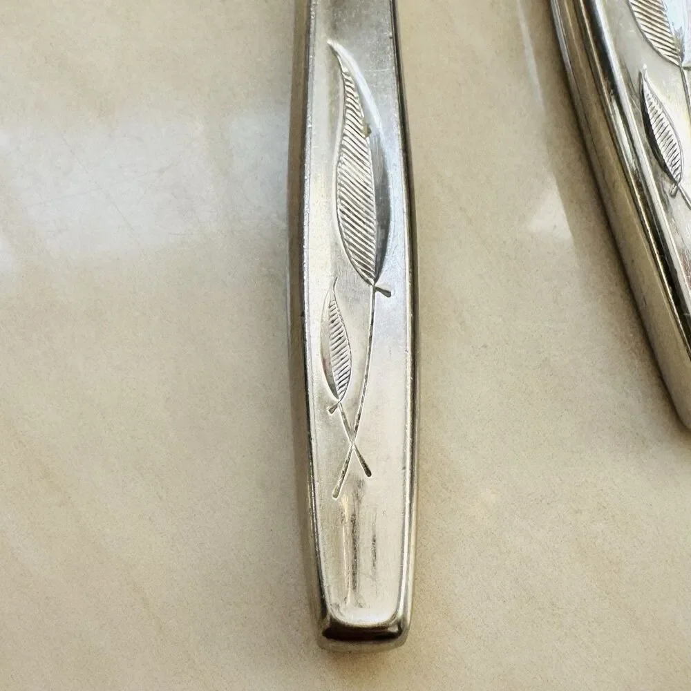6pc INTERNATIONAL Whispering Leaves-Autumn Leaf Stainless Dinner Knives 8 1/4”